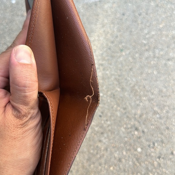 Louis Vuitton Wallet… Aged - Picture 4 of 4